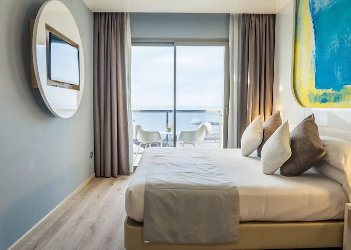 Az Hotels Vague D'Or